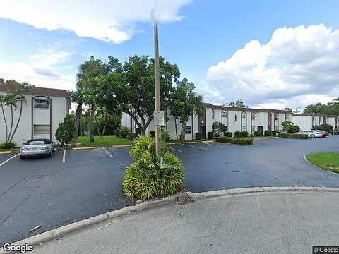 Jackson St, Fort Myers, FL 33901