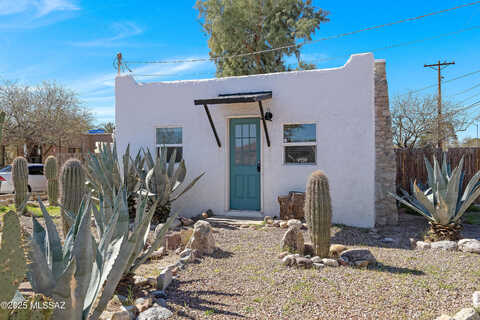 Winstel, TUCSON, AZ 85716