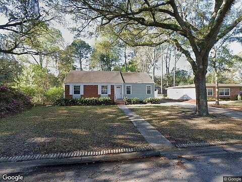 Derenne, SAVANNAH, GA 31405