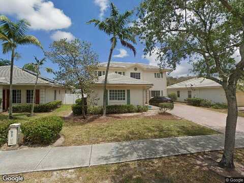 17Th, POMPANO BEACH, FL 33069