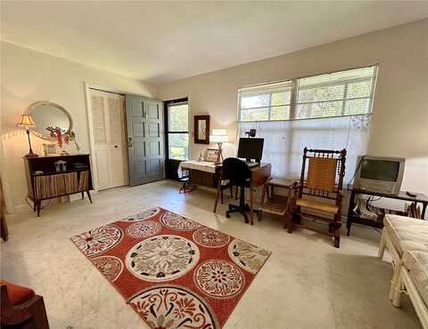 17Th, GAINESVILLE, FL 32605