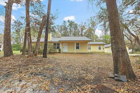 Lions Den, GREEN COVE SPRINGS, FL 32043