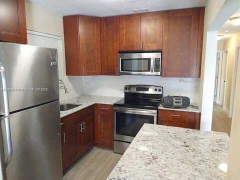 18Th, WEST PARK, FL 33023