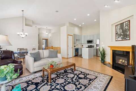 Gable, EDEN PRAIRIE, MN 55347