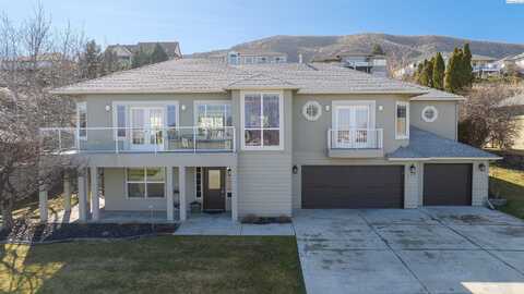 Aimee, RICHLAND, WA 99352