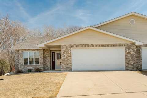 Brookmoor, BYRON, MN 55920