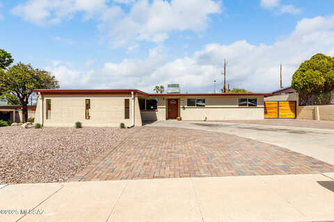 Hawthorne, TUCSON, AZ 85710
