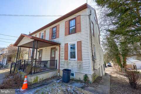 Montello, READING, PA 19608