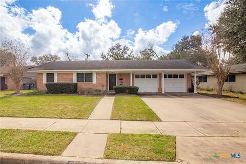 College, VICTORIA, TX 77901
