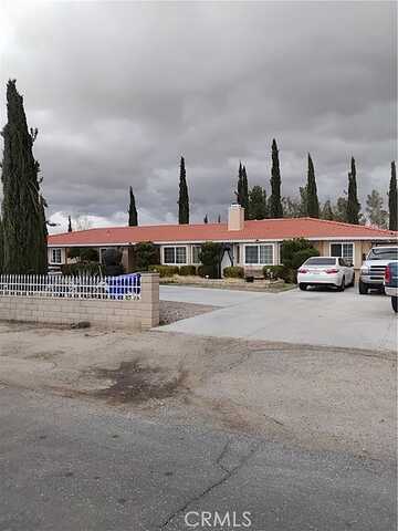 Blackfoot, APPLE VALLEY, CA 92307