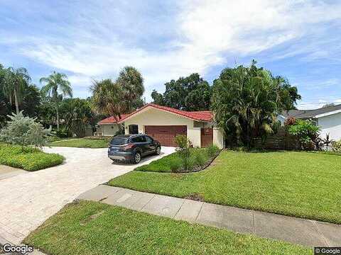 Eden Isle, SAINT PETERSBURG, FL 33704