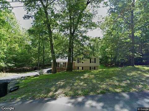 Timber Hill, HENRYVILLE, PA 18332