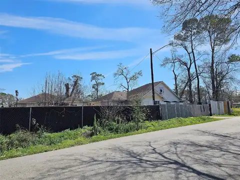 Tremont, HOUSTON, TX 77028