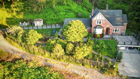 13Th, PUYALLUP, WA 98372