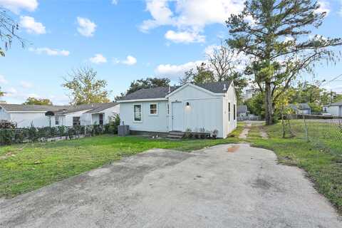 Arlington Park, DALLAS, TX 75235
