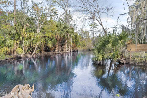 Laurina, JACKSONVILLE, FL 32216