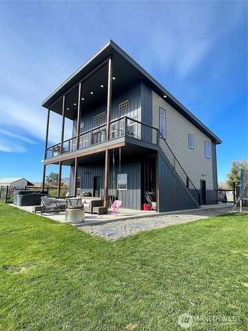 Jaquish, OMAK, WA 98841