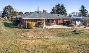 51St, YAKIMA, WA 98908
