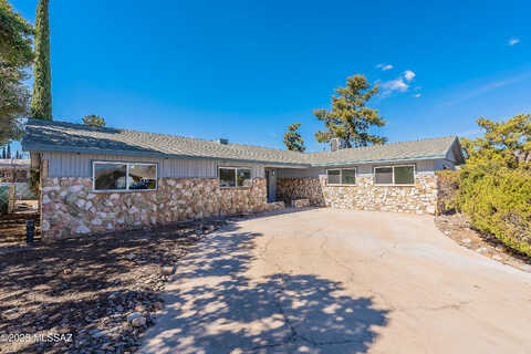 Queens, SIERRA VISTA, AZ 85635
