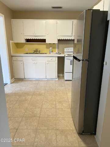 Hickory, PANAMA CITY, FL 32405