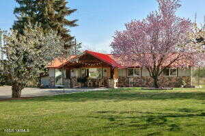 Naches, YAKIMA, WA 98908