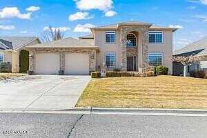 78Th, YAKIMA, WA 98908
