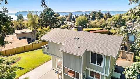 Kay, MUKILTEO, WA 98275