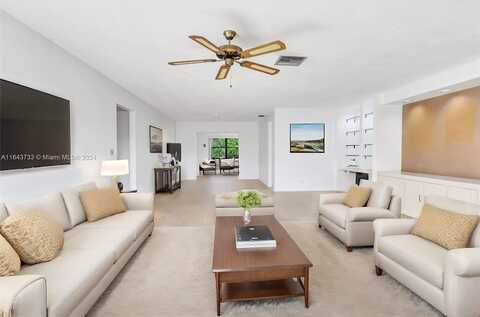 Hitchin Post, DELRAY BEACH, FL 33484