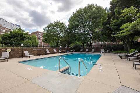 Astor, MILWAUKEE, WI 53202