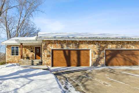 Brook, SAINT CLOUD, MN 56301
