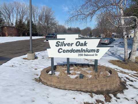 Oakwood, SAINT PAUL, MN 55112