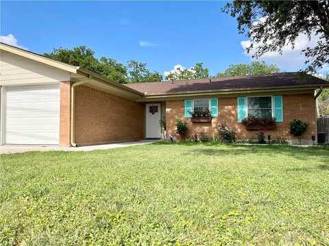 Lizzie, TAYLOR, TX 76574