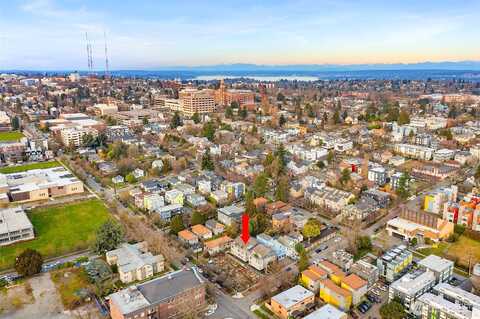 Fir, SEATTLE, WA 98122