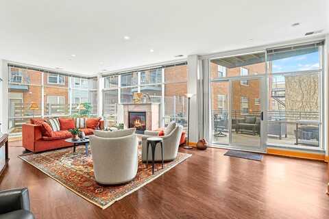 Marshall, MILWAUKEE, WI 53202