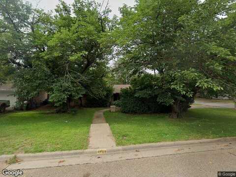 Brooks, ARLINGTON, TX 76012