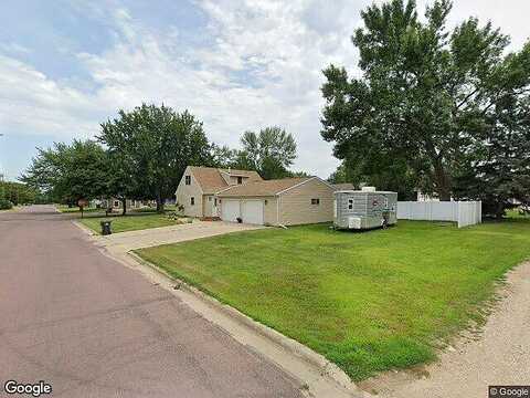 Pine, SLAYTON, MN 56172
