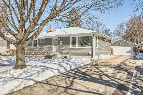 24Th, SOUTH SAINT PAUL, MN 55075