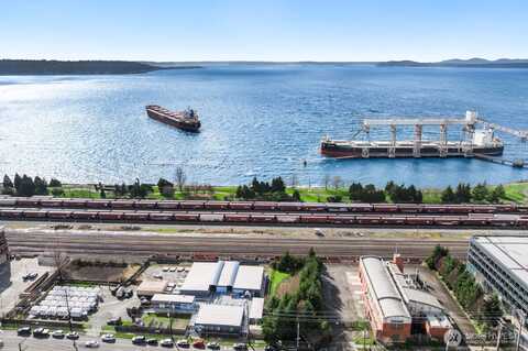 Mercer, SEATTLE, WA 98119