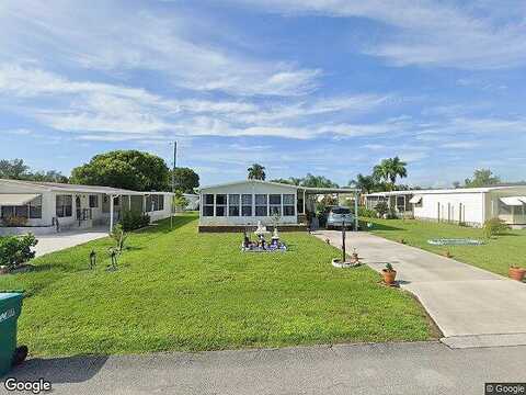 Pine Key, NAPLES, FL 34114