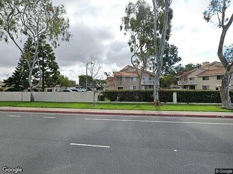 Shoreline, HUNTINGTON BEACH, CA 92648