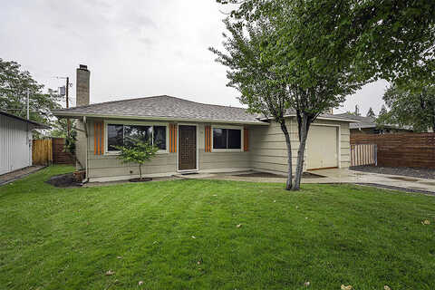 Chestnut, MEDFORD, OR 97501