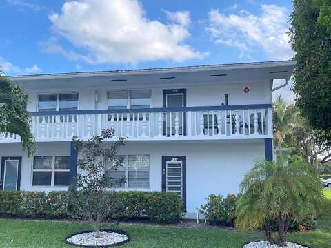 Newport J, DEERFIELD BEACH, FL 33442