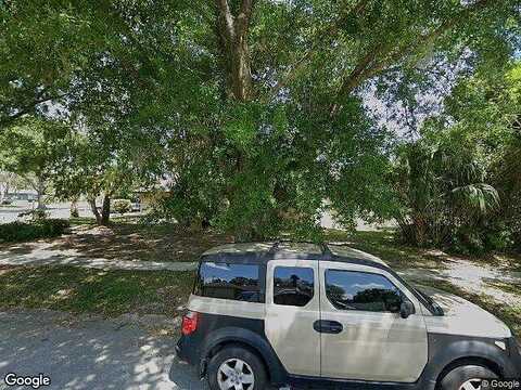 Pebble Creek, TAMPA, FL 33647