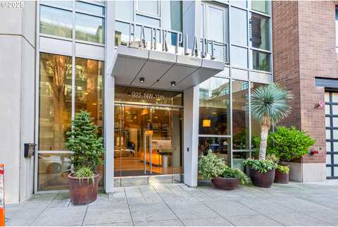 11Th, PORTLAND, OR 97209