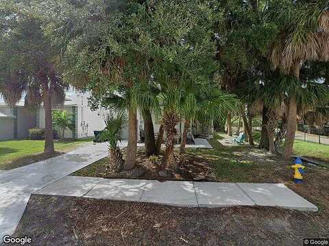 Juanita, TAMPA, FL 33616
