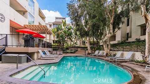 Newcastle, ENCINO, CA 91316