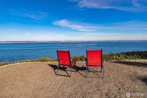 Hoffman, KINGSTON, WA 98346