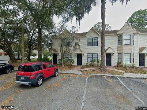 Maki, PLANT CITY, FL 33563
