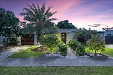 8Th, HOMESTEAD, FL 33030