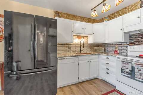 Bates, AURORA, CO 80014